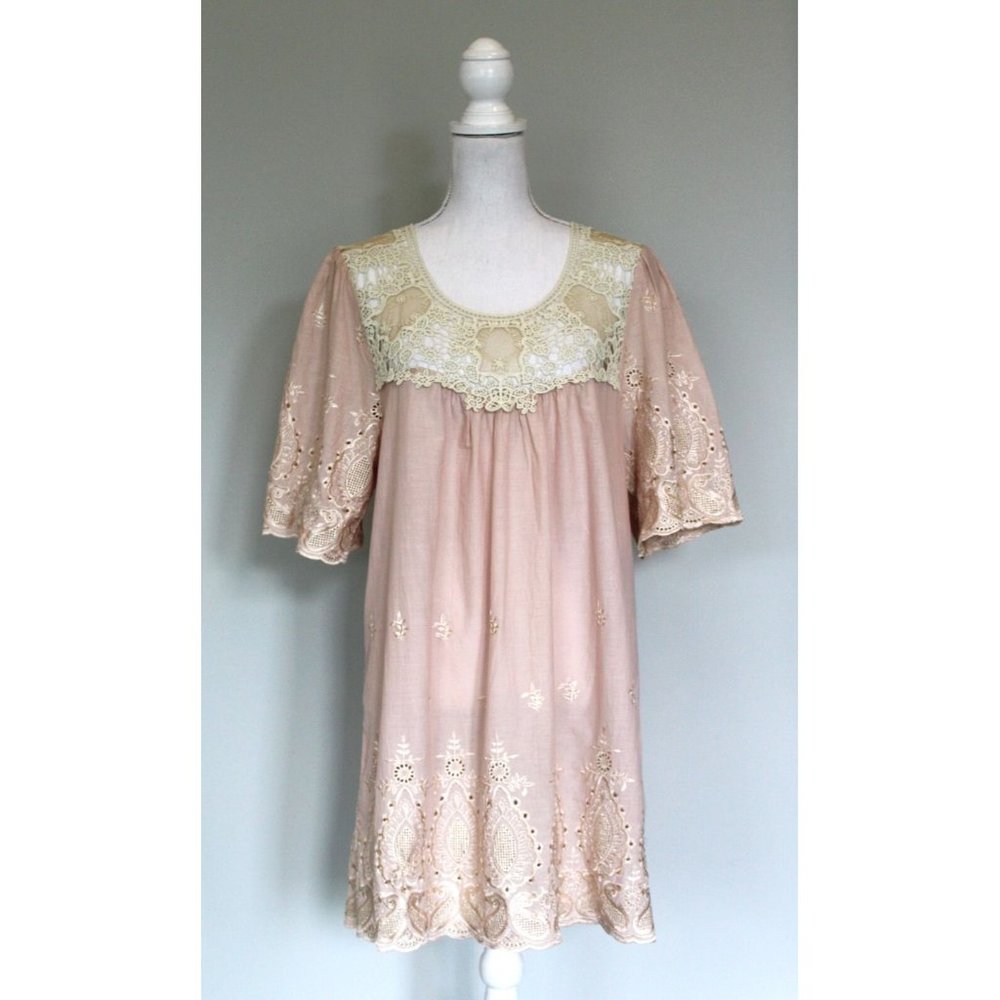PRETTY ANGEL Raelen Tunic Embroidered Eyelet Lace Dress, Fits Size M Medium